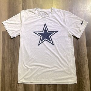 Dallas Cowboys Graphic Shirt Mens sz Medium white Short Sleeve T-Shirt